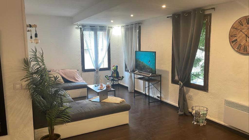 Appartement T3 La Madrague/ Les Calanques マルセイユ エクステリア 写真